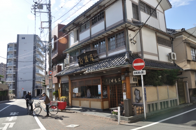 574ed418ad252fd22fd80a3137a120fa_s