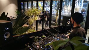 The Room COFFEE & BAR_DJブース